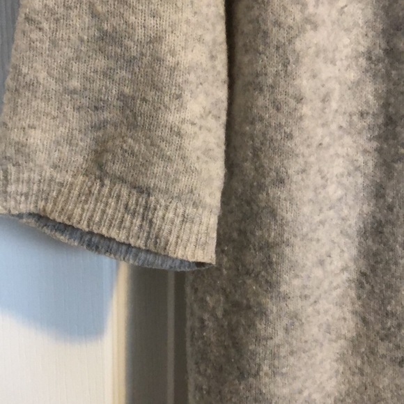 Aritzia Babaton sweater - Picture 3 of 4